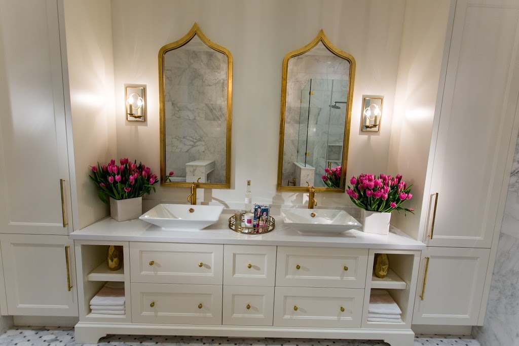 Top Notch Cabinets Inc. | 2102 Speers Rd, Oakville, ON L6L 2X8, Canada | Phone: (905) 842-3095