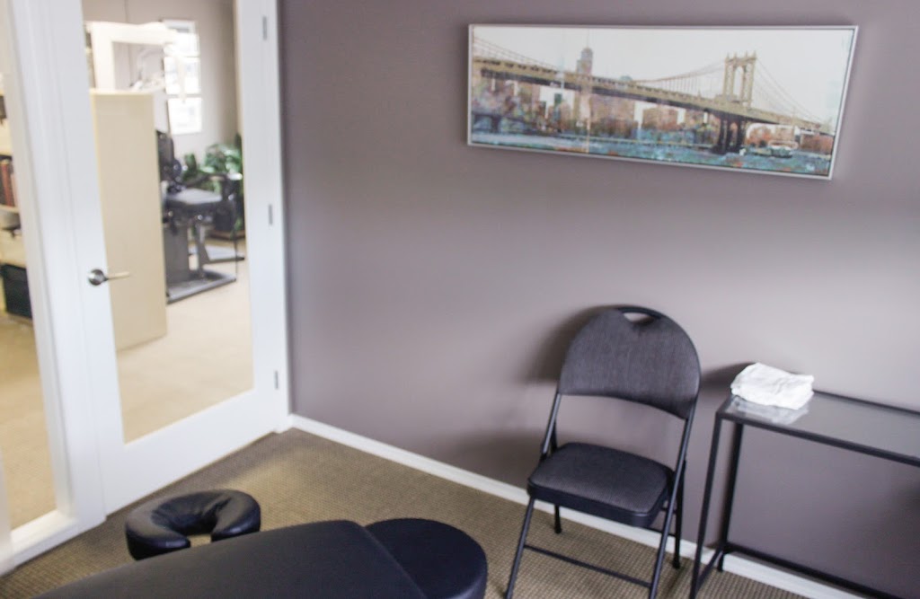 Bridge Physiotherapy and Massage | 100 Wallace St #3, Nanaimo, BC V9R 5B1, Canada | Phone: (250) 591-9559