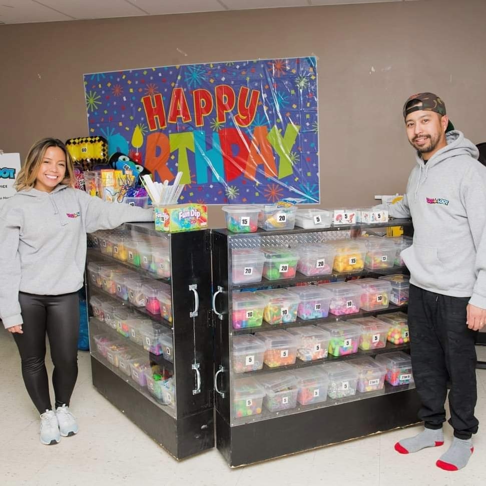 Toot-A-Loot | 432 Armstrong Ave, Winnipeg, MB R2V 1R1, Canada | Phone: (204) 930-0728