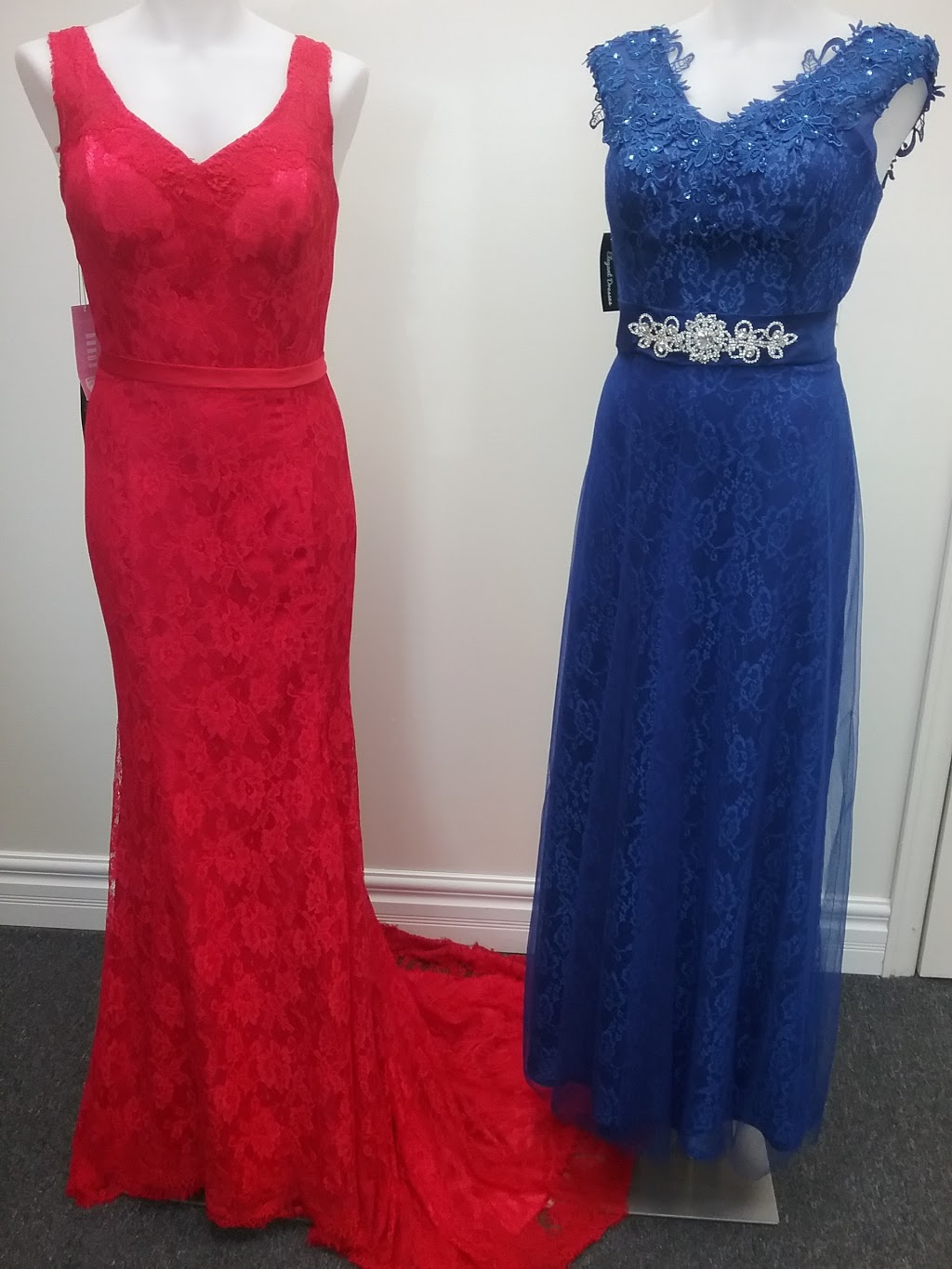 Elegant Dresses | 5-639 Southdale Rd E, London, ON N6E 3M2, Canada | Phone: (519) 204-2116