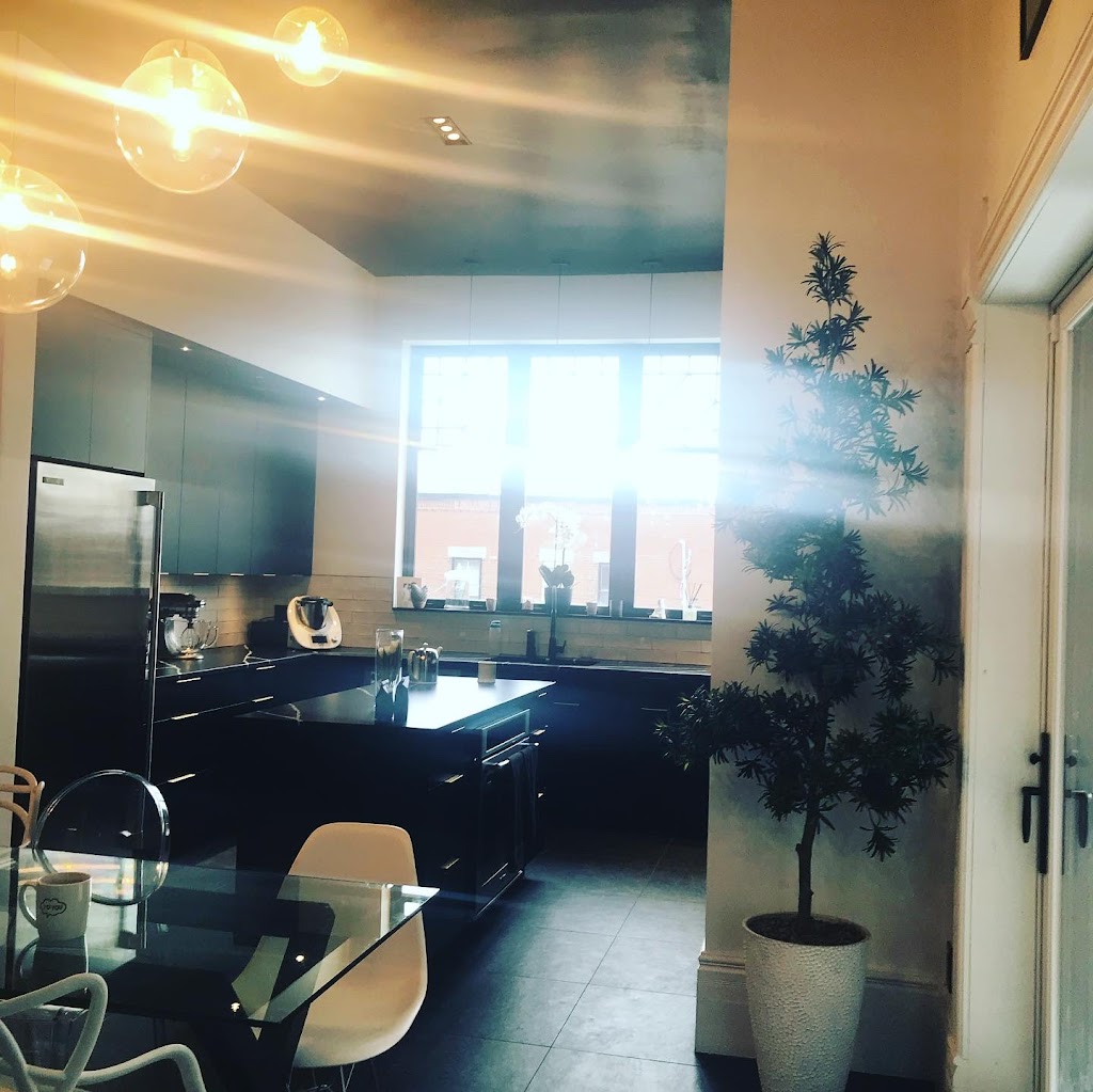 Just In Time Repairs | 5570 Rue Paré, Montréal, QC H4P 2M1, Canada | Phone: (514) 576-6063