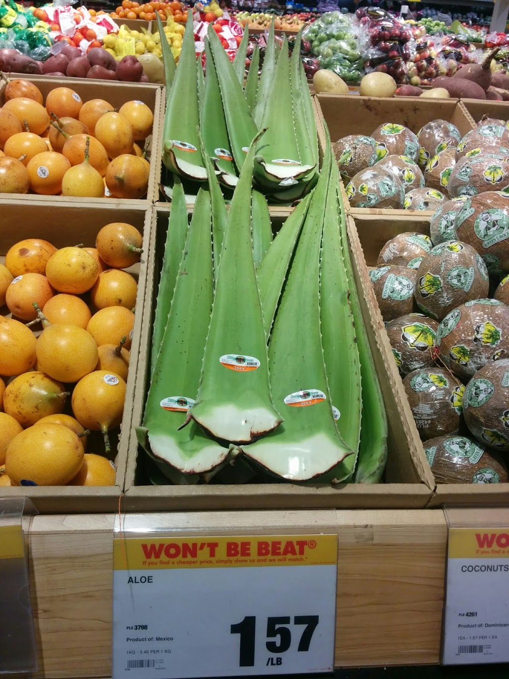 Emiliano and Anas No Frills | 245 Dixon Rd, Etobicoke, ON M9P 2M4, Canada | Phone: (866) 987-6453