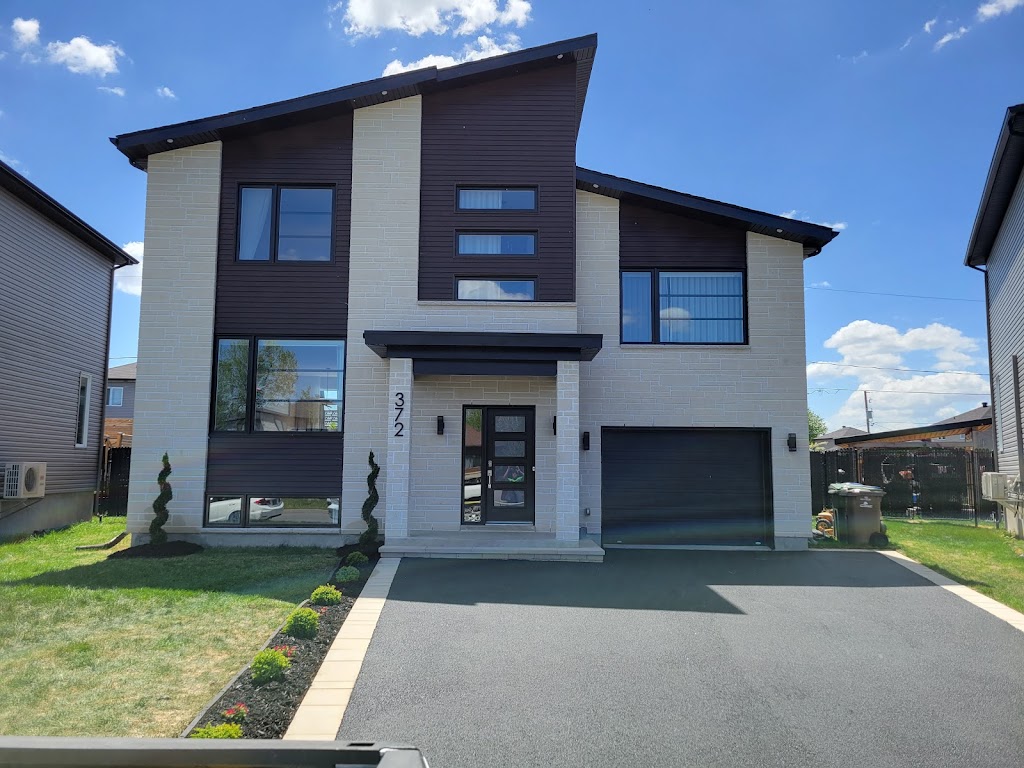 Jack Pavage | 30 Rue de la Pépinière, Saint-Jean-sur-Richelieu, QC J2X 4J3, Canada | Phone: (514) 781-3853