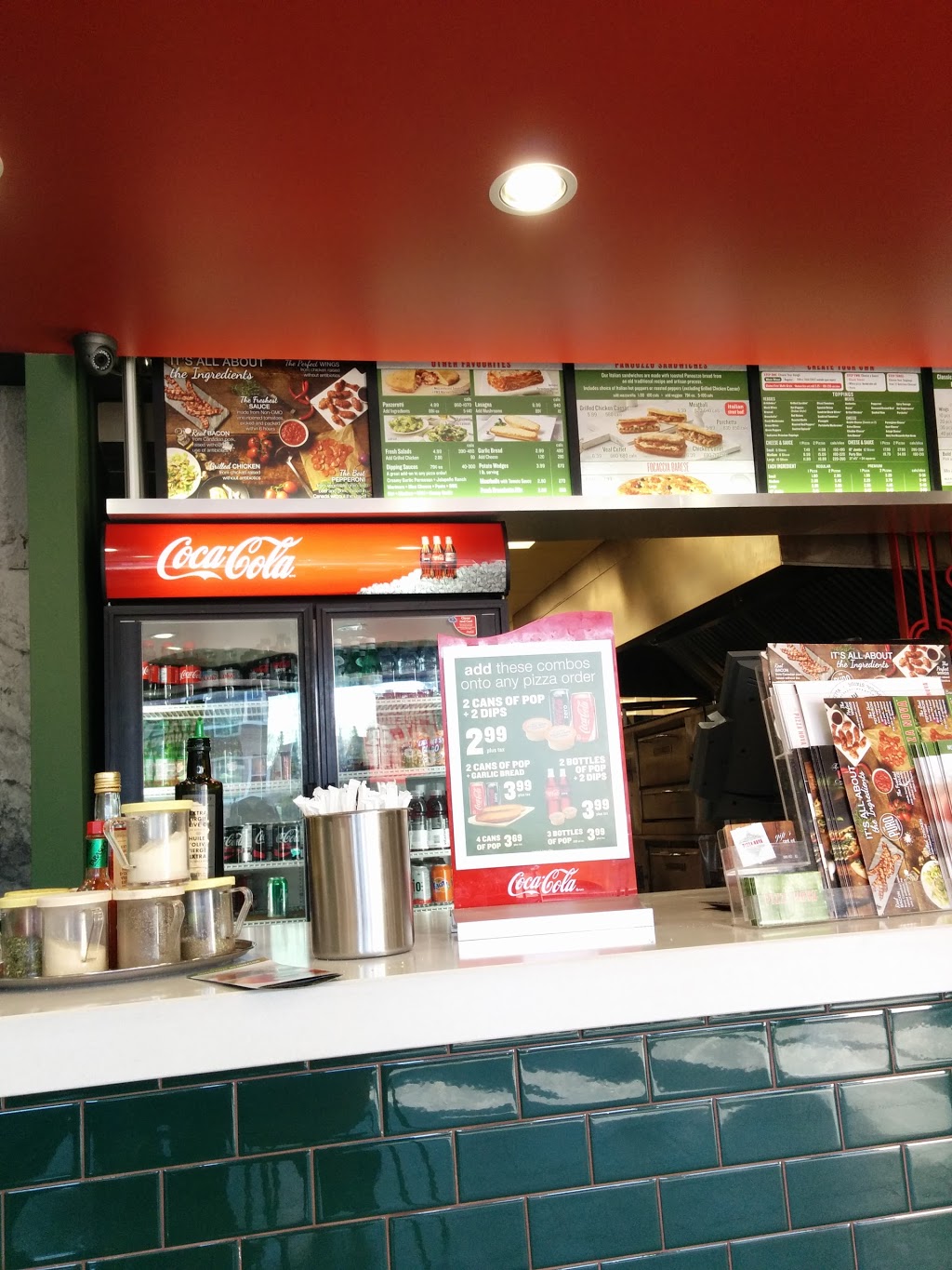 Pizza Nova | 854 Eglinton Ave E, East York, ON M4G 2L1, Canada | Phone: (416) 439-0000