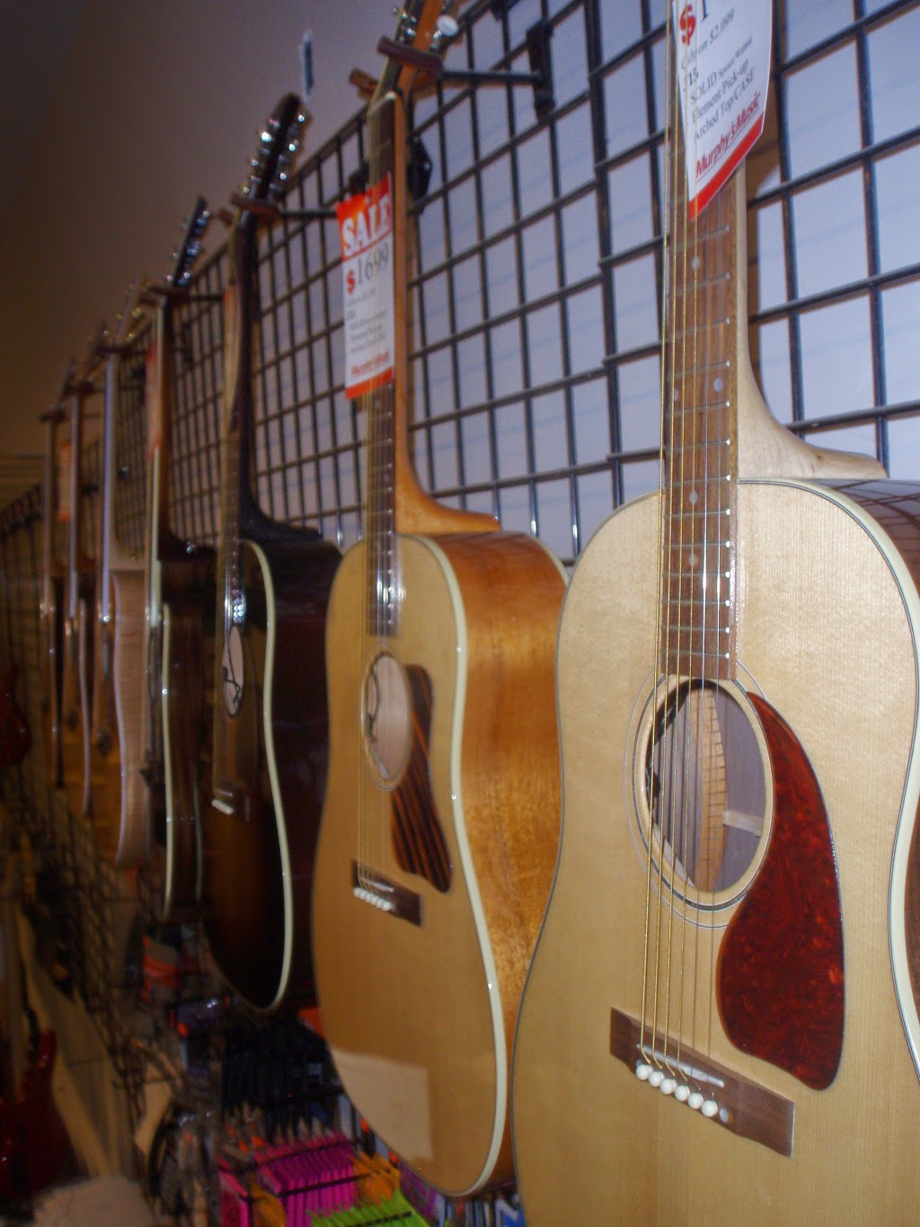 MURPHYS MUSIC | 6011 Thorold Stone Rd, Niagara Falls, ON L2J 1A4, Canada | Phone: (905) 374-7196