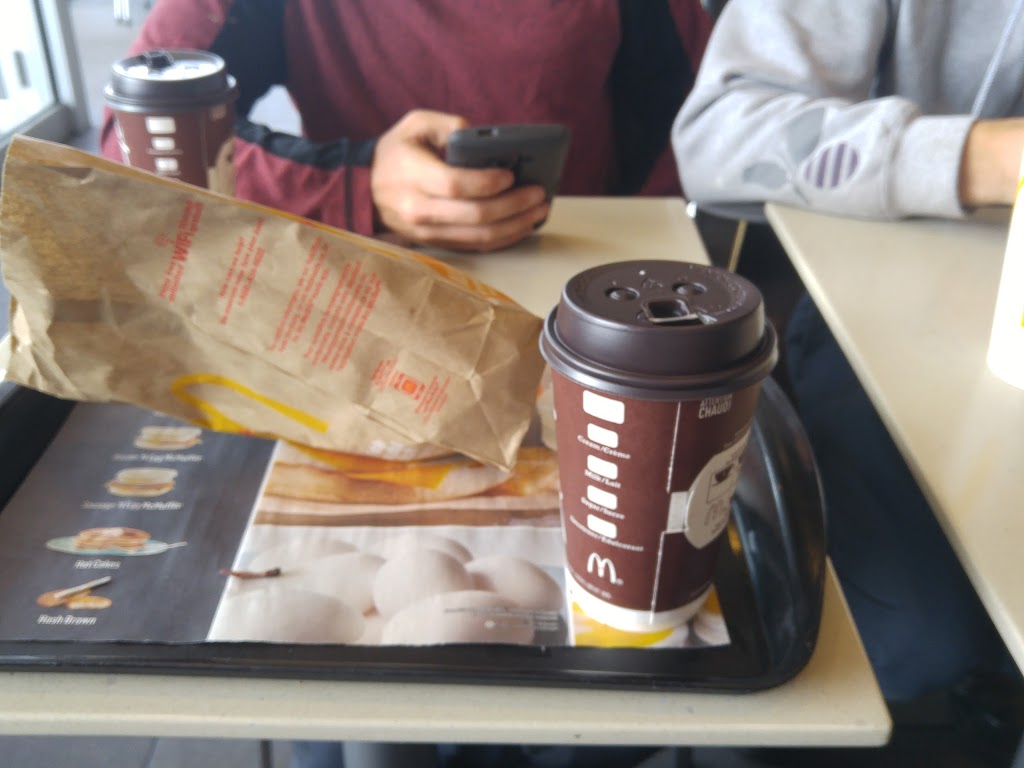 McDonalds | 6161 Thorold Stone Rd, Niagara Falls, ON L2J 1A4, Canada | Phone: (905) 356-8856