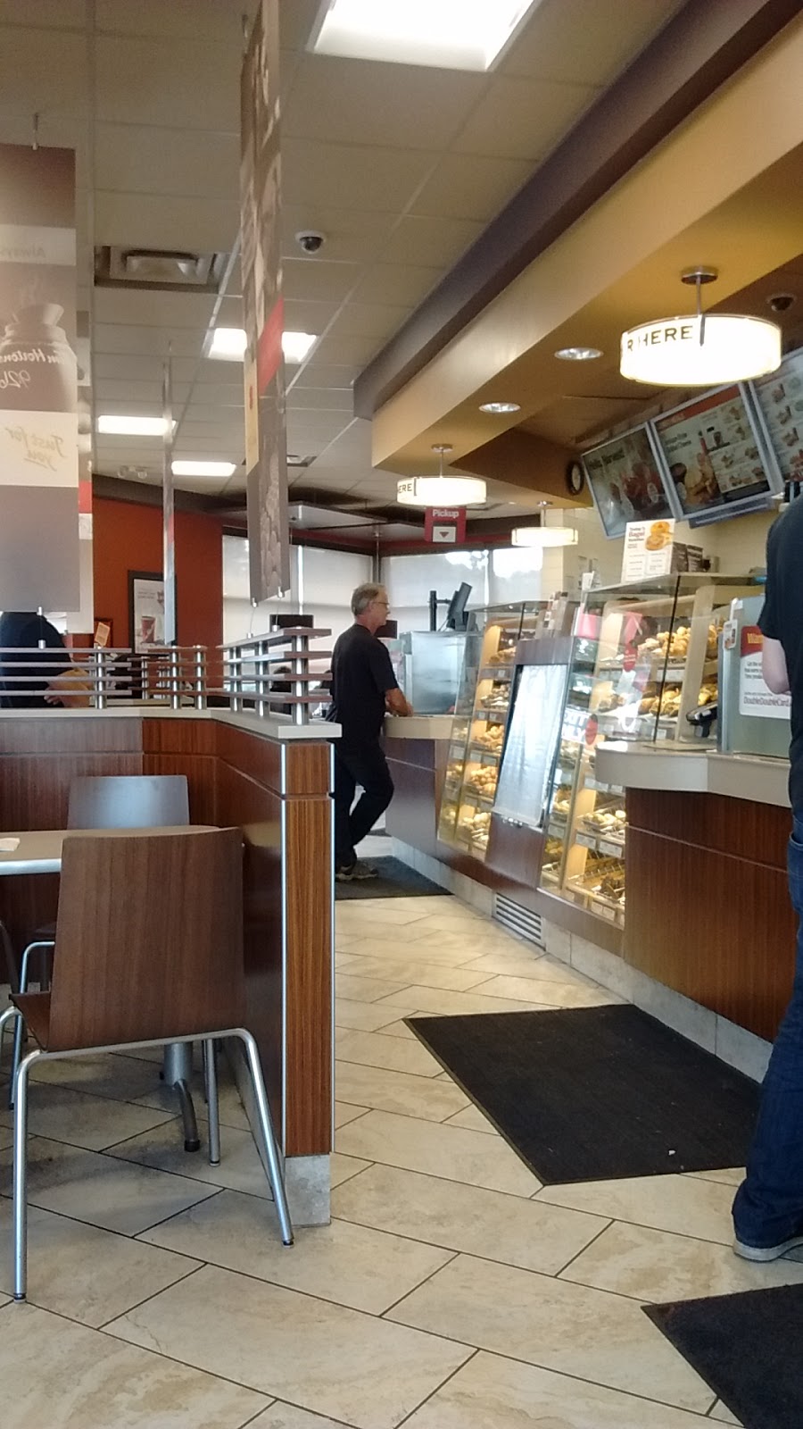 Tim Hortons | 857 Devonshire Ave, Woodstock, ON N4S 8Z4, Canada | Phone: (519) 536-7605