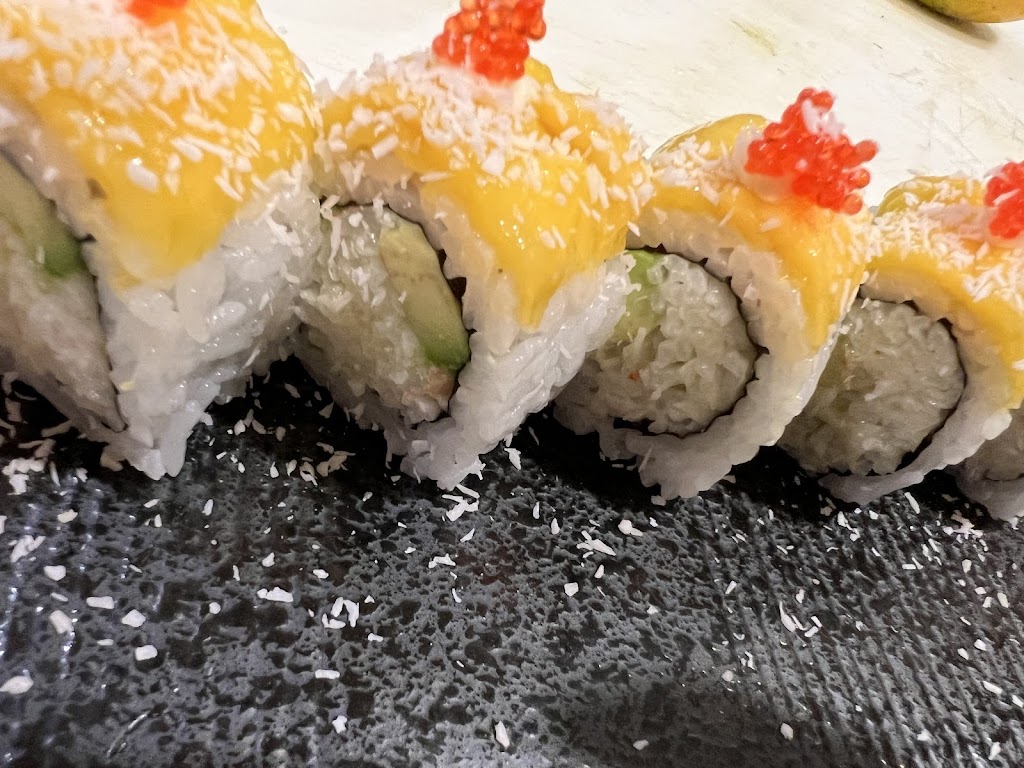 Sushi Guru | restaurant | 20838 Lougheed Hwy., Maple Ridge, BC V2X 2R3, Canada | 6043803380 OR +1 604-380-3380