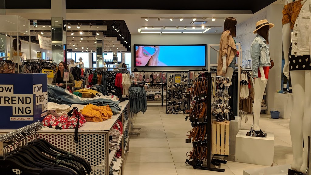 Forever 21 | 3401 Dufferin St, North York, ON M6A 2T9, Canada | Phone: (416) 781-6226