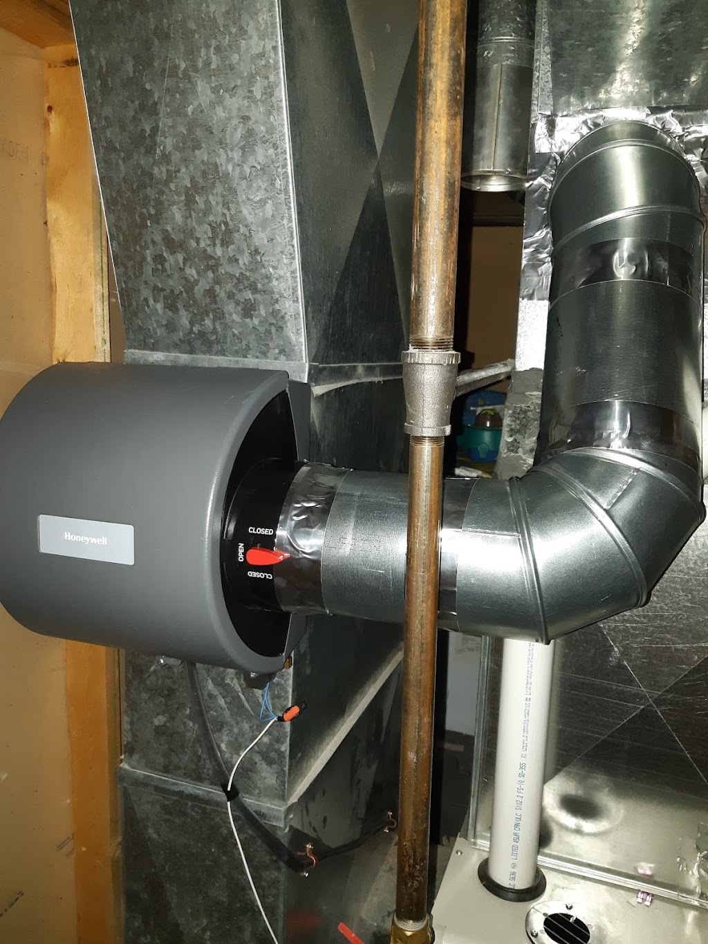 Hot & Cold Plumbing and Heating | 218 McDermott Rd, Coalhurst, AB T0L 0V0, Canada | Phone: (587) 370-7777