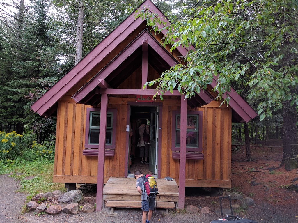 Camp des Débrouillards | 76 Chemin de Barkmere, Arundel, QC J0T 1A0, Canada | Phone: (877) 749-2267