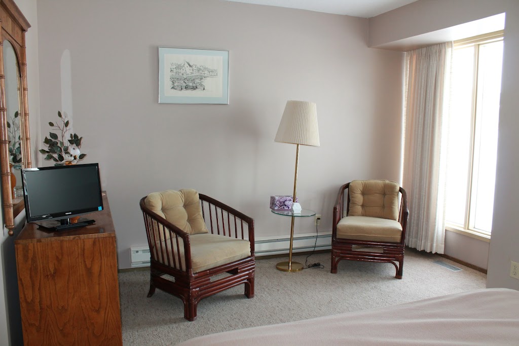Highland House Bed & Breakfast (Highland House Ranch Bed & Bale) | 8615 Tunkwa Lake Rd, Logan Lake, BC V0K 1W0, Canada | Phone: (250) 523-2766