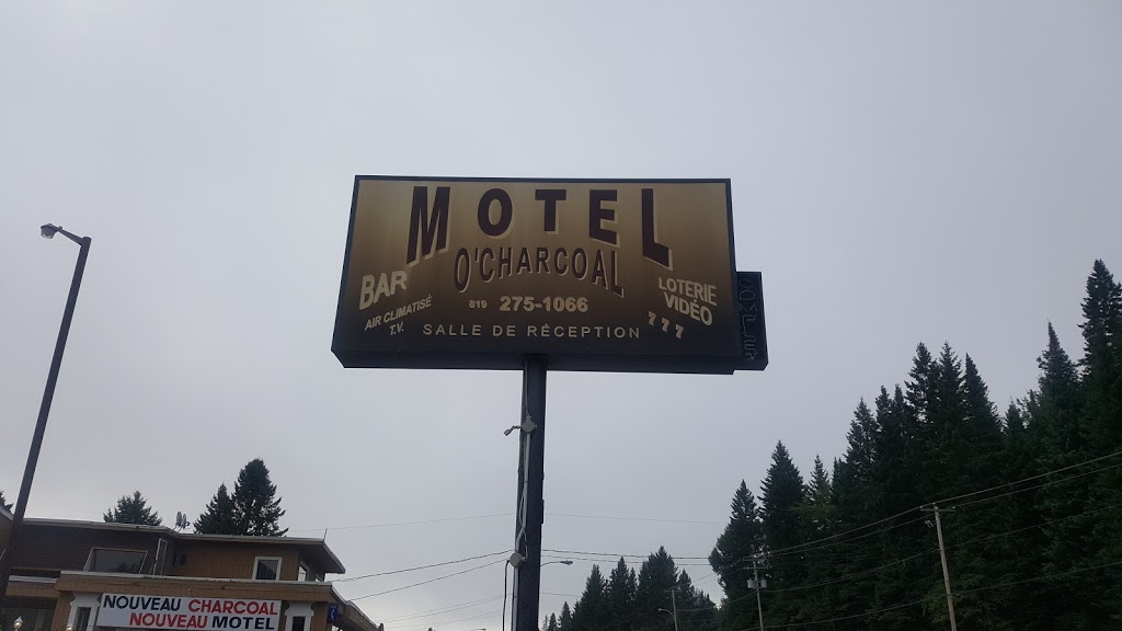 Motel OCharcoal | lodging | 2004 Rue LAnnonciation N, Rivière-Rouge, QC J0T 1T0, Canada | 8192751066 OR +1 819-275-1066