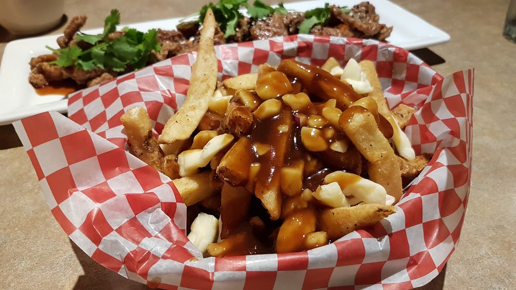 Bellevilles Watering Hole & Diner | 427 Belleville St, Victoria, BC V8V 4W9, Canada | Phone: (250) 388-0889