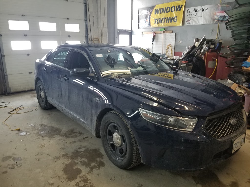 Standard Auto Glass, Tinting & Detailing - Serving Collingwood S | 2664 Concession Rd 6, Collingwood, ON L9Y 3Z1, Canada | Phone: (705) 445-6710