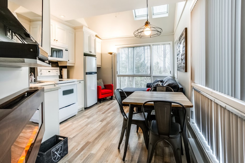Le Villageois - Condos Mont-Tremblant by KASANIA | 123 Chem. au Pied de la Montagne, Mont-Tremblant, QC J8E 3K8, Canada | Phone: (514) 754-1988