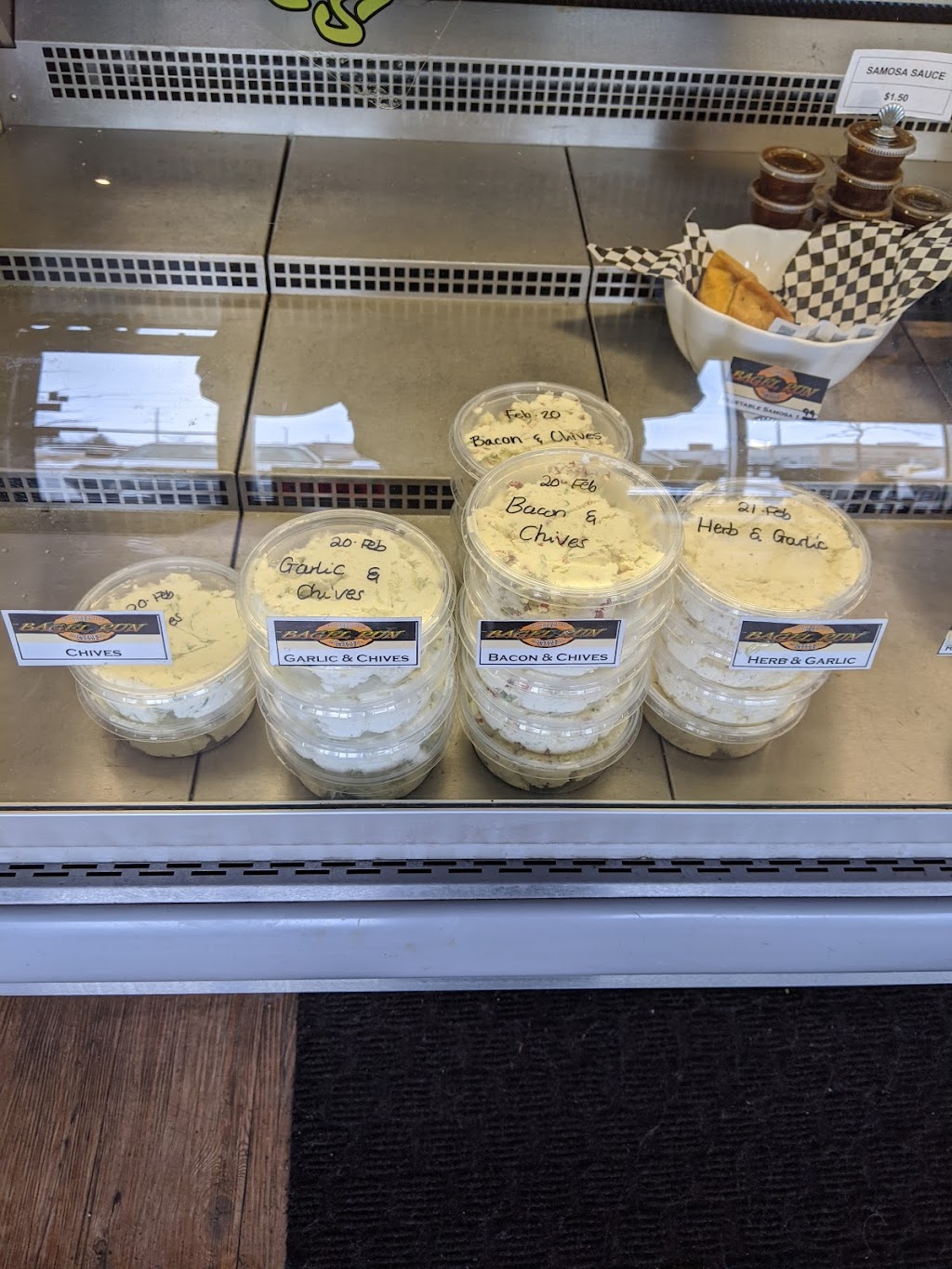 The Bagel Run | 2026 Tenth Line Rd, Orléans, ON K4A 4X4, Canada | Phone: (613) 841-7135