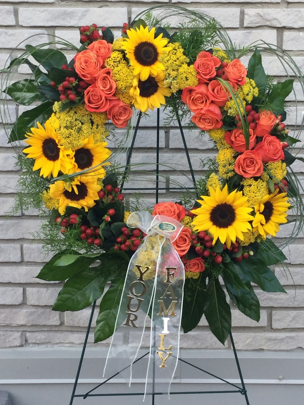 Casselman Florist and Gifts | 711 Principale St, Casselman, ON K0A 1M0, Canada | Phone: (613) 764-5504