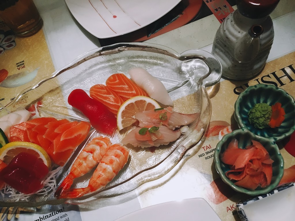 Holiday Gardens & Dodai Sushi | 277 Lakeshore Rd E, Mississauga, ON L5G 1G8, Canada | Phone: (905) 278-9882