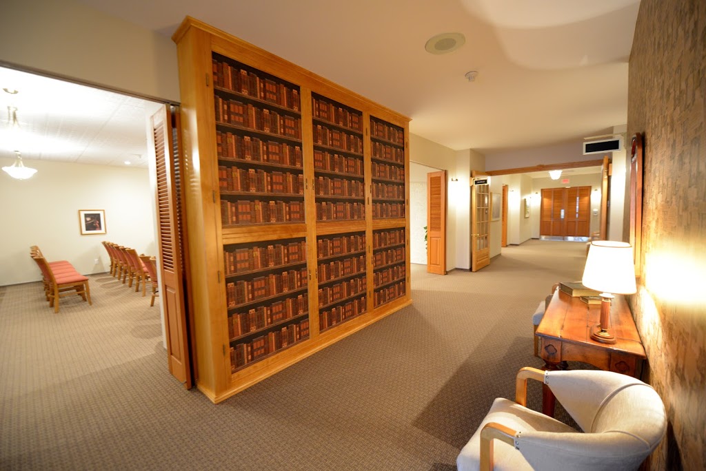 Résidence funéraire F.X. Bouchard inc | 2258 Avenue Larue, Québec, QC G1C 4A3, Canada | Phone: (418) 663-9838