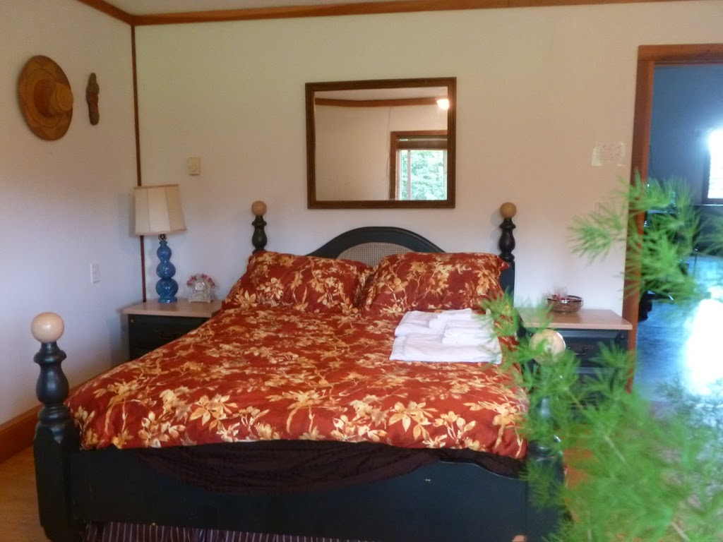 Harrison Hammond House B&B | 1926 School Rd, Harrison Mills, BC V0M 1L0, Canada | Phone: (604) 796-2224