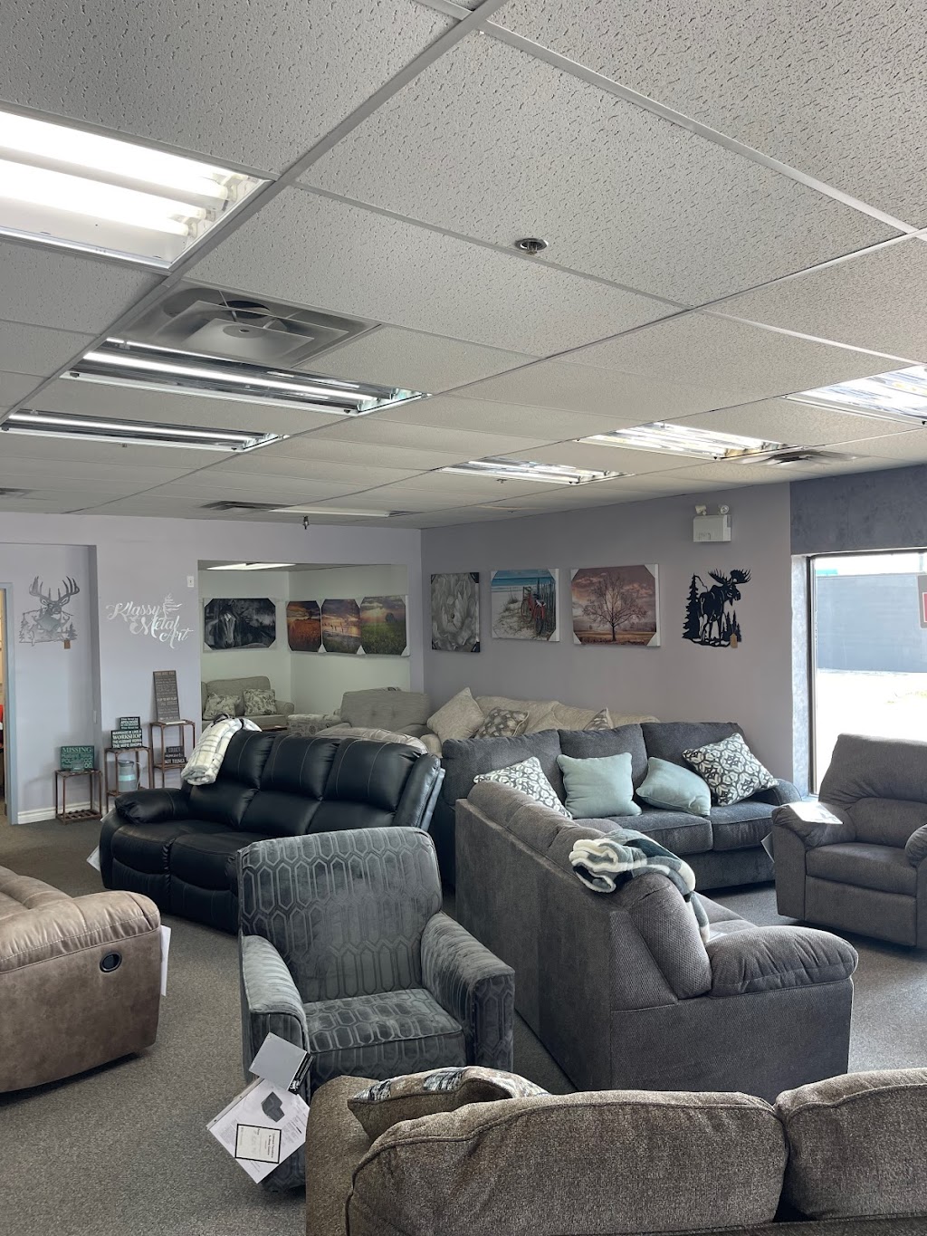 Listowel Furniture & Sleep Centre | 975 Wallace Ave N, Listowel, ON N4W 1M6, Canada | Phone: (226) 430-2133
