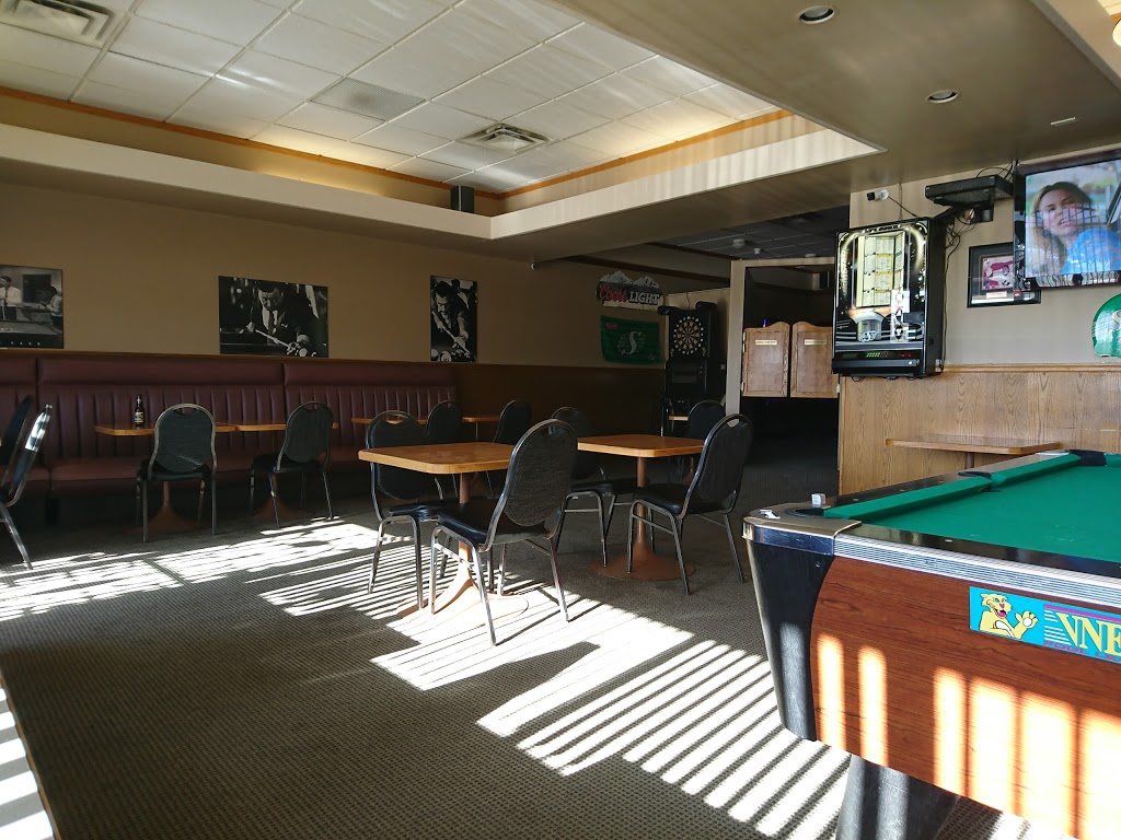 Theo Bills Restaurant and Lounge | 530 Victoria Ave E, Regina, SK S4N 0N7, Canada | Phone: (306) 775-2455