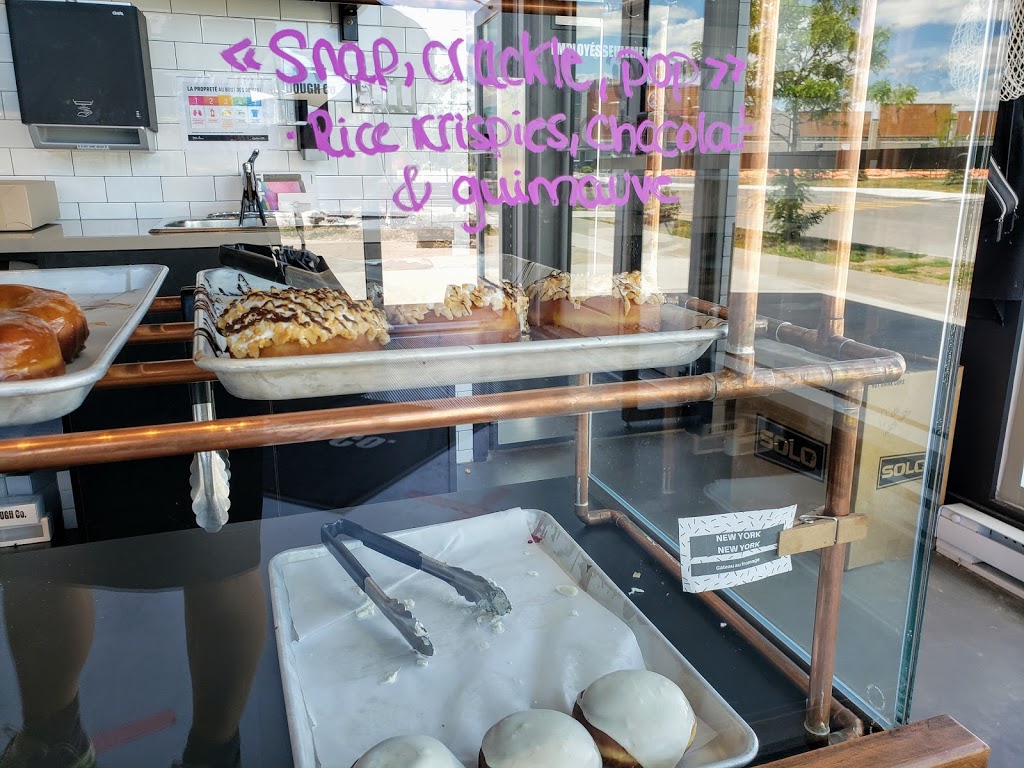 Café Dough co. | 219 Boul des Grives, Gatineau, QC J9A 0C7, Canada | Phone: (819) 595-9877