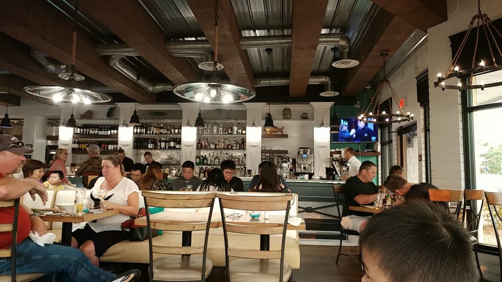 West Coast Grill & Oyster Bar Kelowna | 1675 Abbott St, Kelowna, BC V1Y 1A9, Canada | Phone: (236) 420-0206