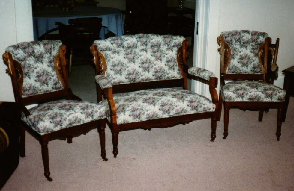Fabric Smith Custom Upholstery | 14217 Simcoe County Rd 27, Phelpston, ON L0L 2K0, Canada | Phone: (705) 791-1488