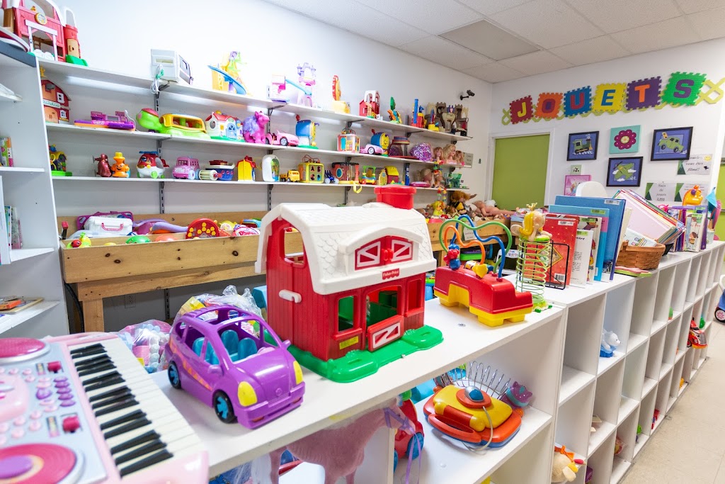 Friperie de Coderr (La) | 1000 Boulevard St Jude, Alma, QC G8B 3L1, Canada | Phone: (418) 668-1234