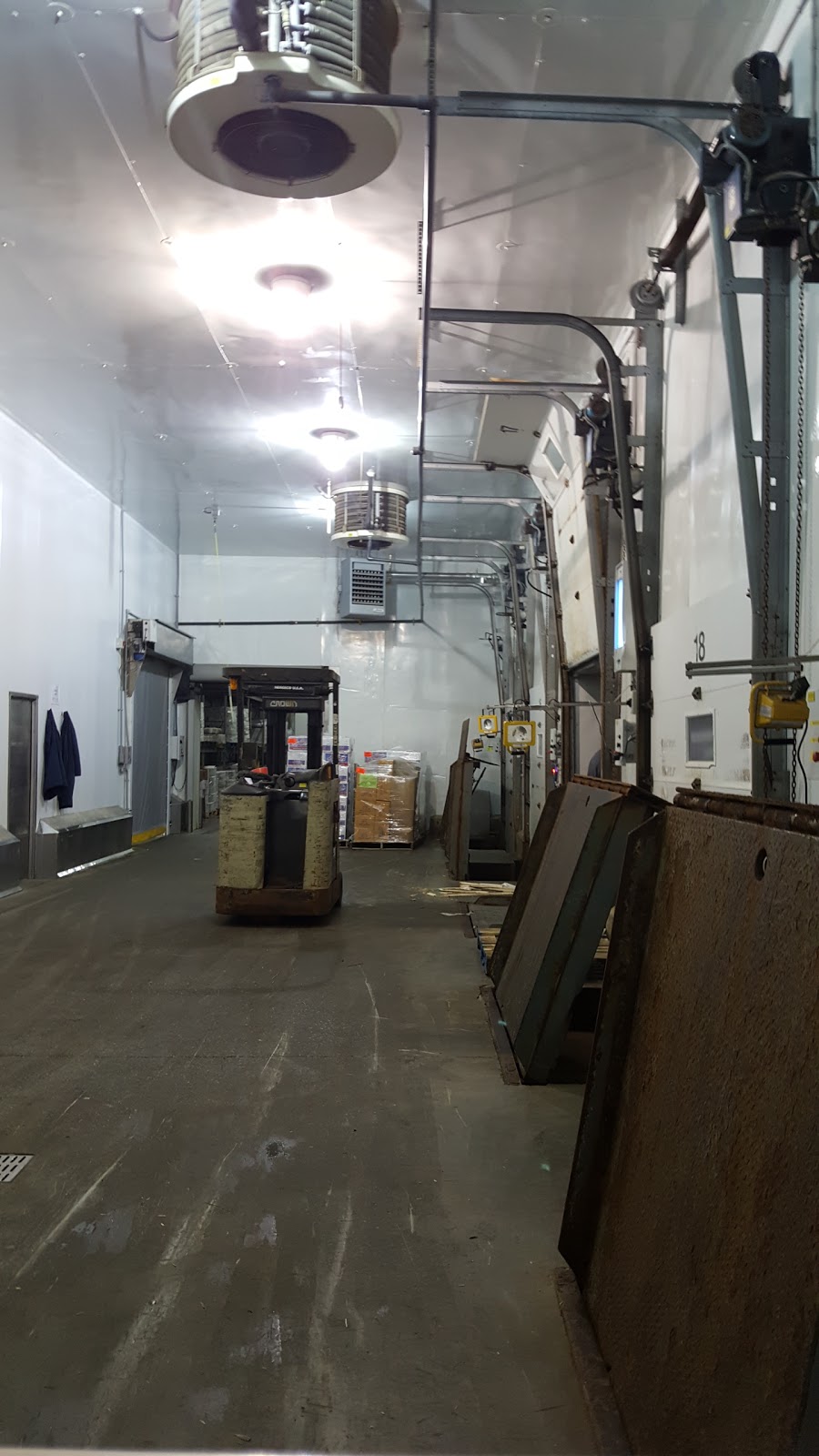 Aliments Trans Gras Inc | 2825 Rue Power, Drummondville, QC J2C 6Z6, Canada | Phone: (819) 472-1125