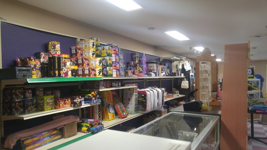 Ambrose Variety | convenience store | 1346 Townline Road, Southwold, ON N0L 2G0, Canada | 5196521248 OR +1 519-652-1248