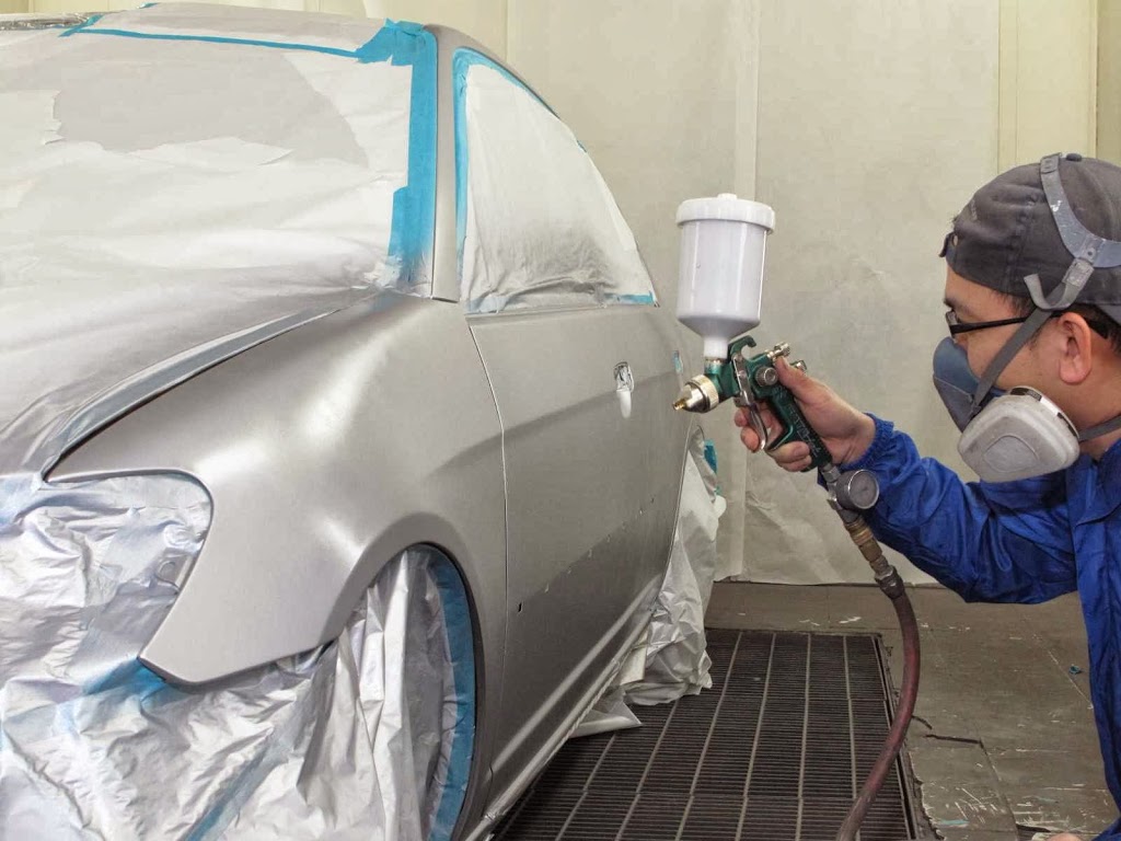 Penney Auto Body & Glass | 8225 Main St, Vancouver, BC V5X 3L7, Canada | Phone: (604) 322-6228