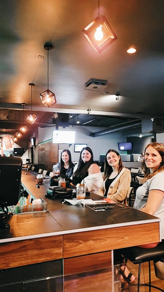 La Baraque | 137 Rue Notre Dame O, Thetford Mines, QC G6G 1J4, Canada | Phone: (418) 338-3922