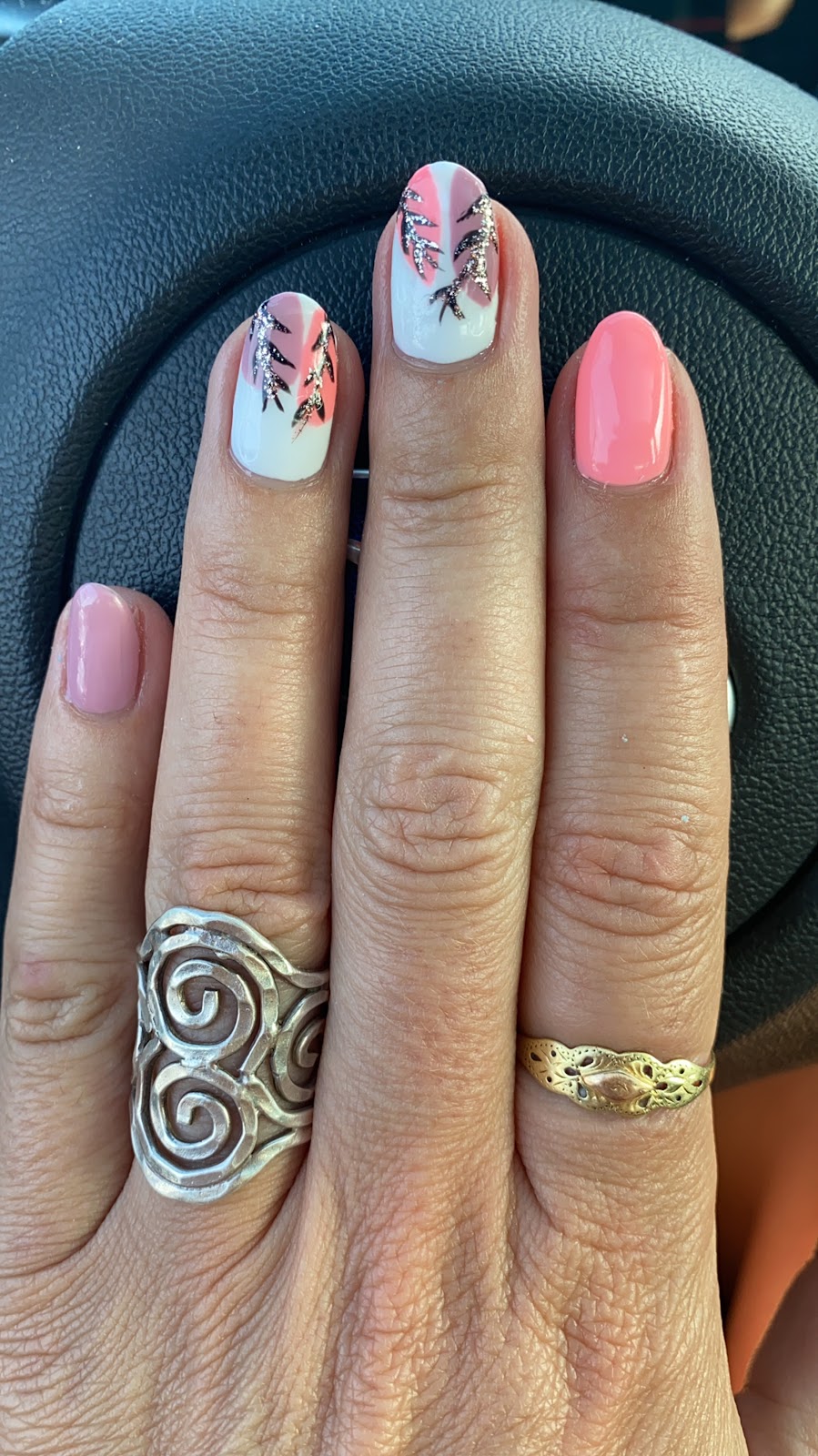 Lotus Noir Ongles SPA Inc. | 2495 Boul Saint-Martin Est Suite 5, Laval, QC H7E 4X6, Canada | Phone: (450) 975-0505