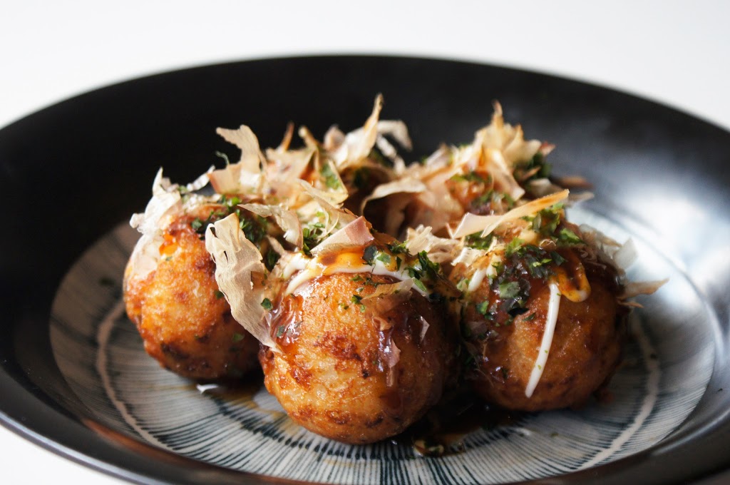 Nakayoshi Izakaya | 812 Danforth Ave, Toronto, ON M4J 1L2, Canada | Phone: (416) 792-7788