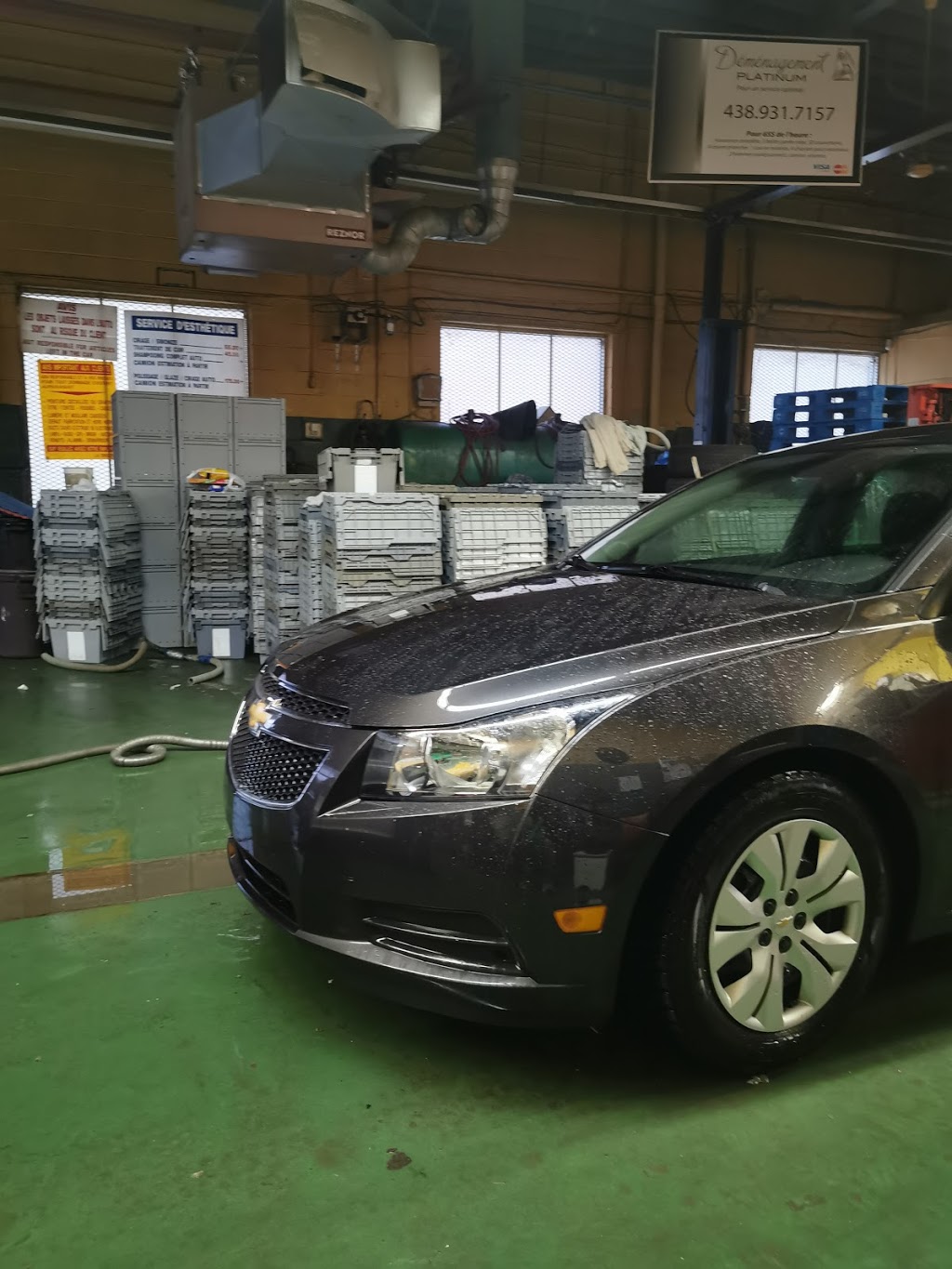 Couture Lave Auto | 4270 Rue Ontario E, Montréal, QC H1V 1K3, Canada | Phone: (514) 259-6422