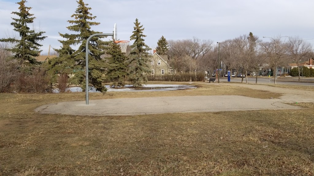 Leslie Park | 3820 Victoria Ave, Regina, SK S4T 1M6, Canada