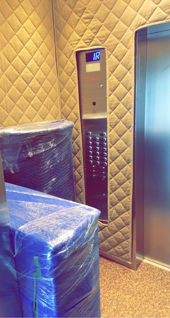 Hawk moving and storage | 8106 152 St, Surrey, BC V3S 3M4, Canada | Phone: (236) 838-1593
