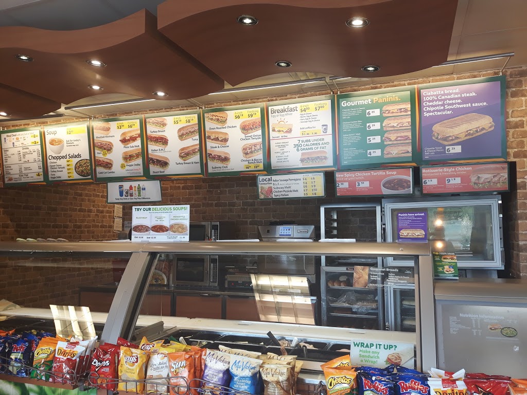 Subway | Torquay Village, 4091 Shelbourne St, Victoria, BC V8N 5Y1, Canada | Phone: (250) 590-2253