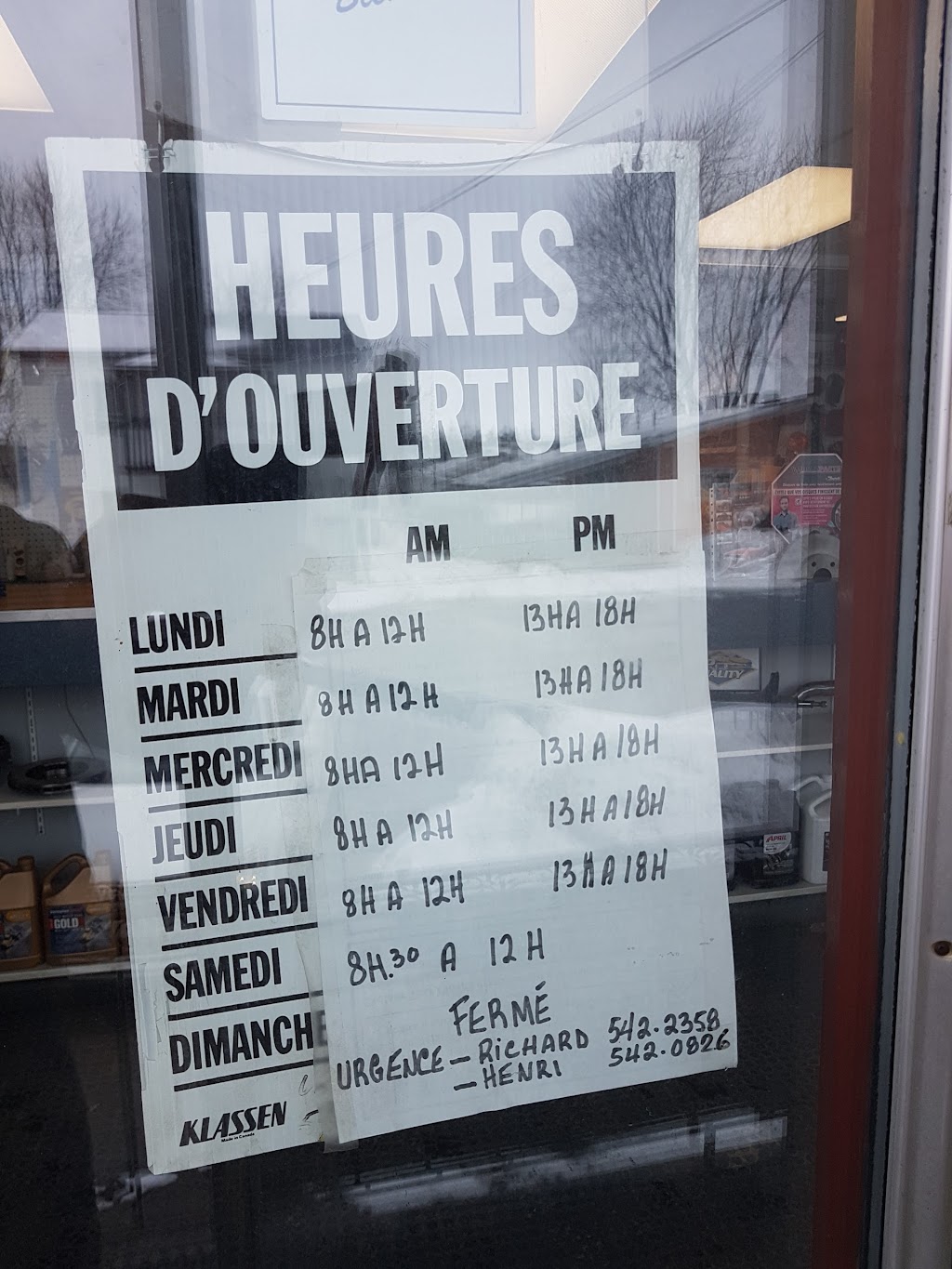 Bernier Maurice | 3644 Rue de Champlain, Jonquière, QC G7X 1M9, Canada | Phone: (418) 547-9354