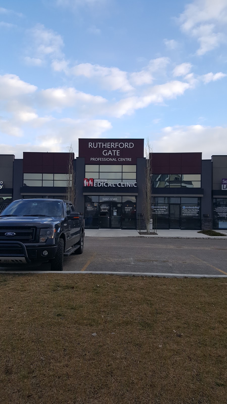 Rutherford Veterinary Clinic | 11464 17 Ave SW, Edmonton, AB T6W 2S5, Canada | Phone: (780) 761-0350