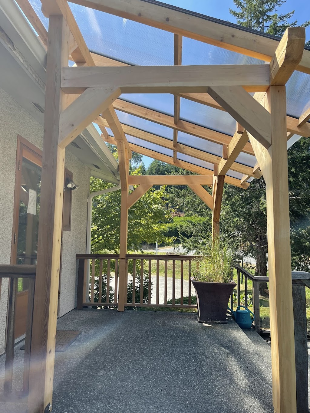 RGH Construction. Decks, Gates & Deer Fences | 6790 Bell McKinnon Rd, Duncan, BC V9L 6B7, Canada | Phone: (250) 710-7810