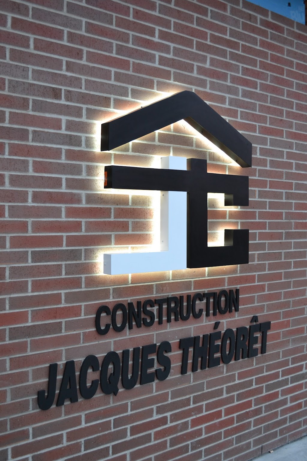 Construction Jacques Théorêt Inc | Ormstown, QC J0S 1K0, Canada | Phone: (450) 829-3802