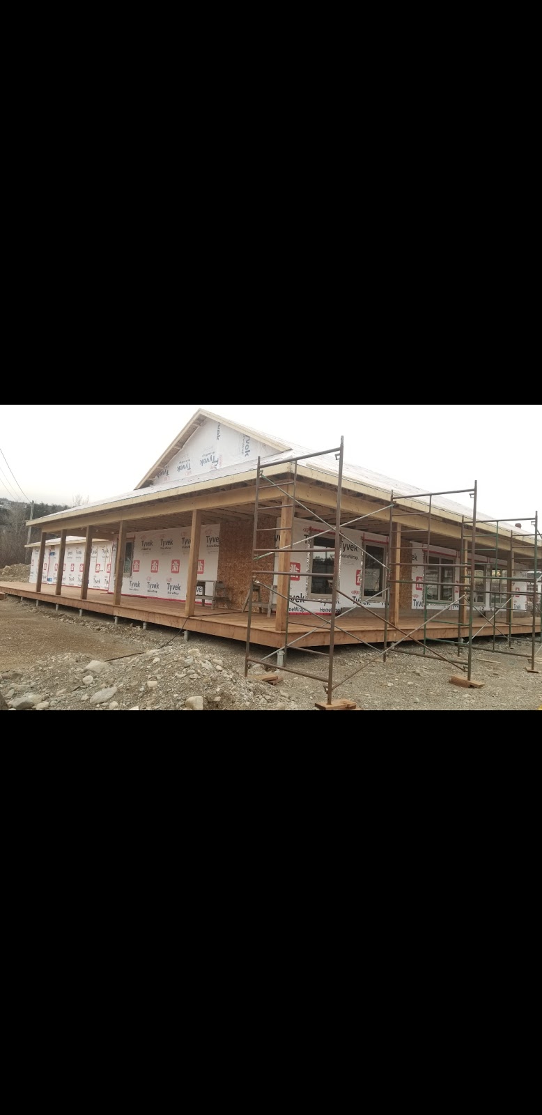 Muddy Rudder Bar & Grill | 8598 Main St, Alma, NB E4H 1N5, Canada | Phone: (506) 887-2451