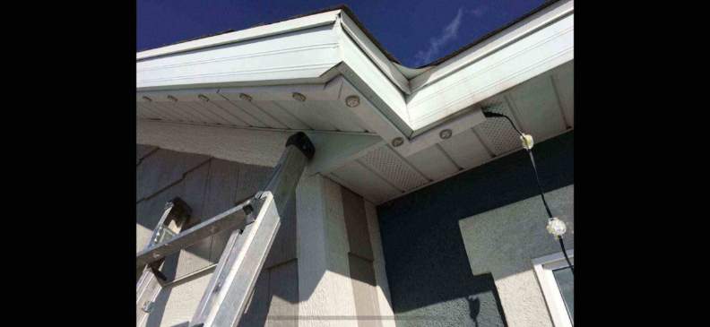 Calgary Solarlighting Tech | 36 Castlebury Ct NE, Calgary, AB T3J 1L5, Canada | Phone: (587) 707-4034
