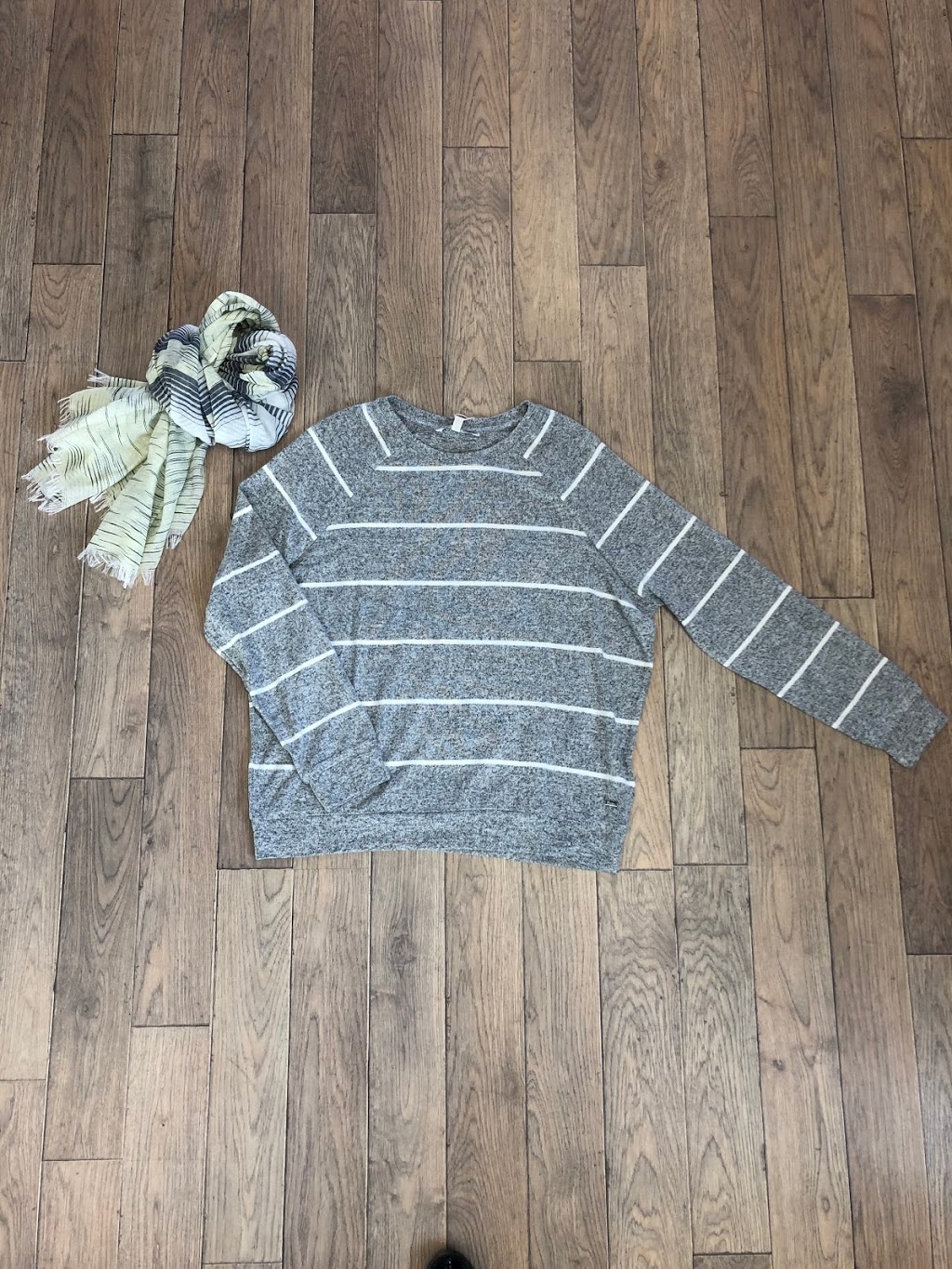 Cuzinz Boutique | 111 RR 20, Fonthill, ON L0S 1E0, Canada | Phone: (905) 892-9500