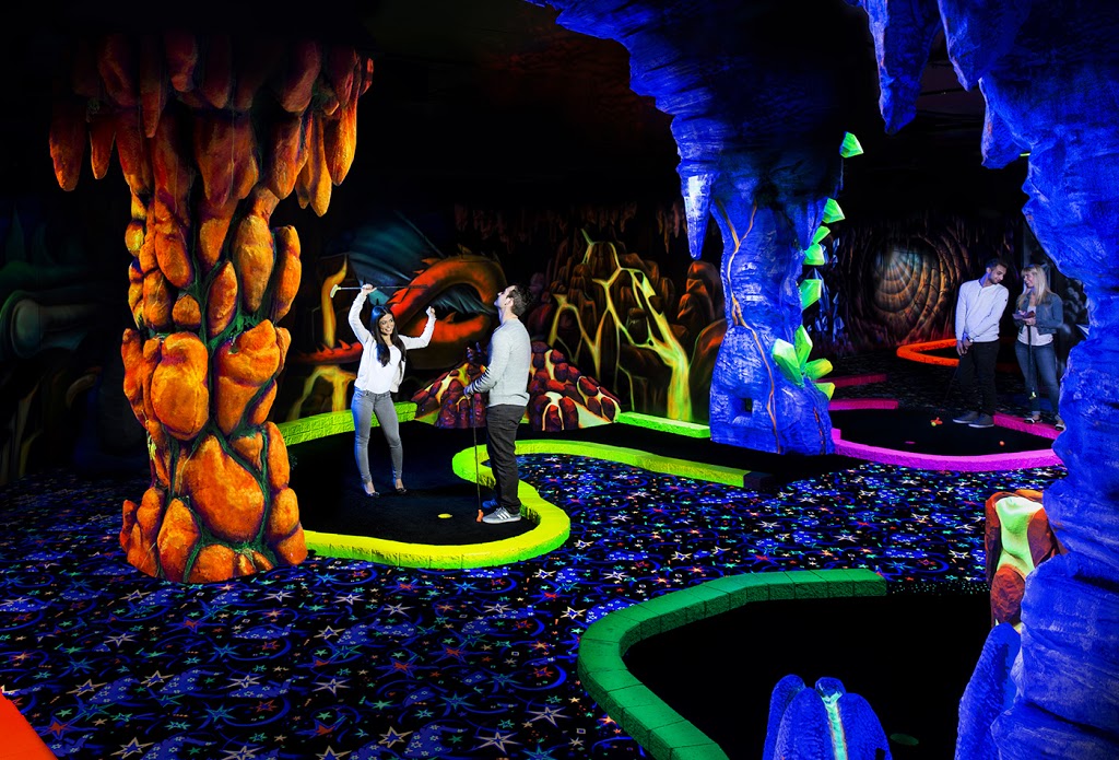 Cilfton Hill Fun By the Falls | 4960 Clifton Hill, Niagara Falls, ON L2G 3N4, Canada | Phone: (905) 358-3676