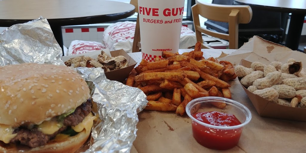 Five Guys | 70 Weston Rd Unit 101, Toronto, ON M6N 0A7, Canada | Phone: (416) 762-8778